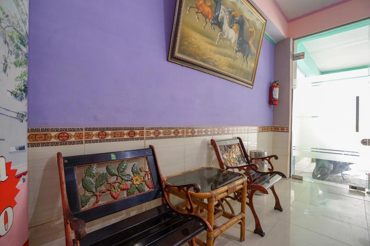Oyo 1495 Hotel Lendosis パレンバン エクステリア 写真